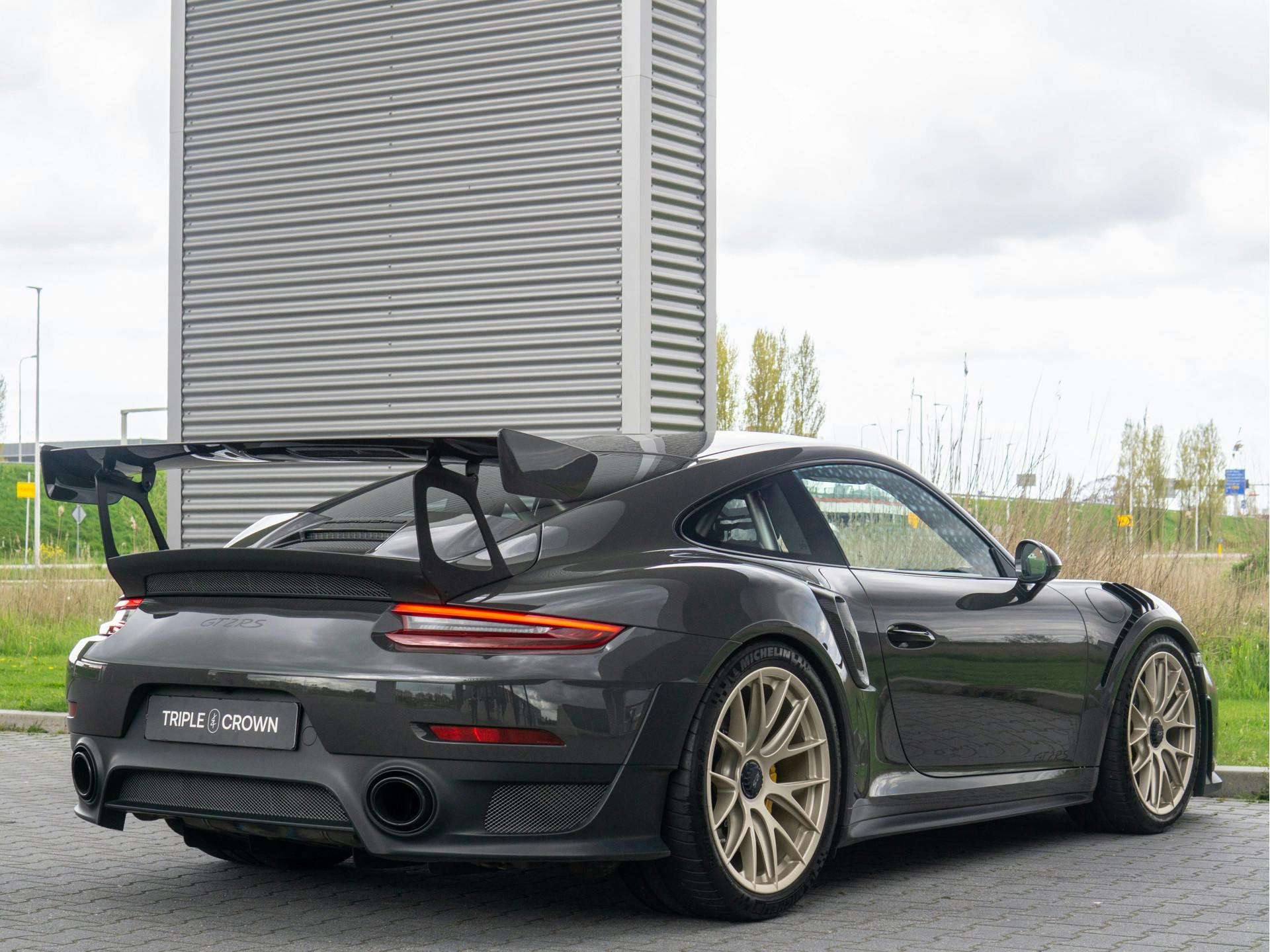 Porsche 911 3.8 GT2 RS | weissach-pakket | kuipstoelen | BOSE